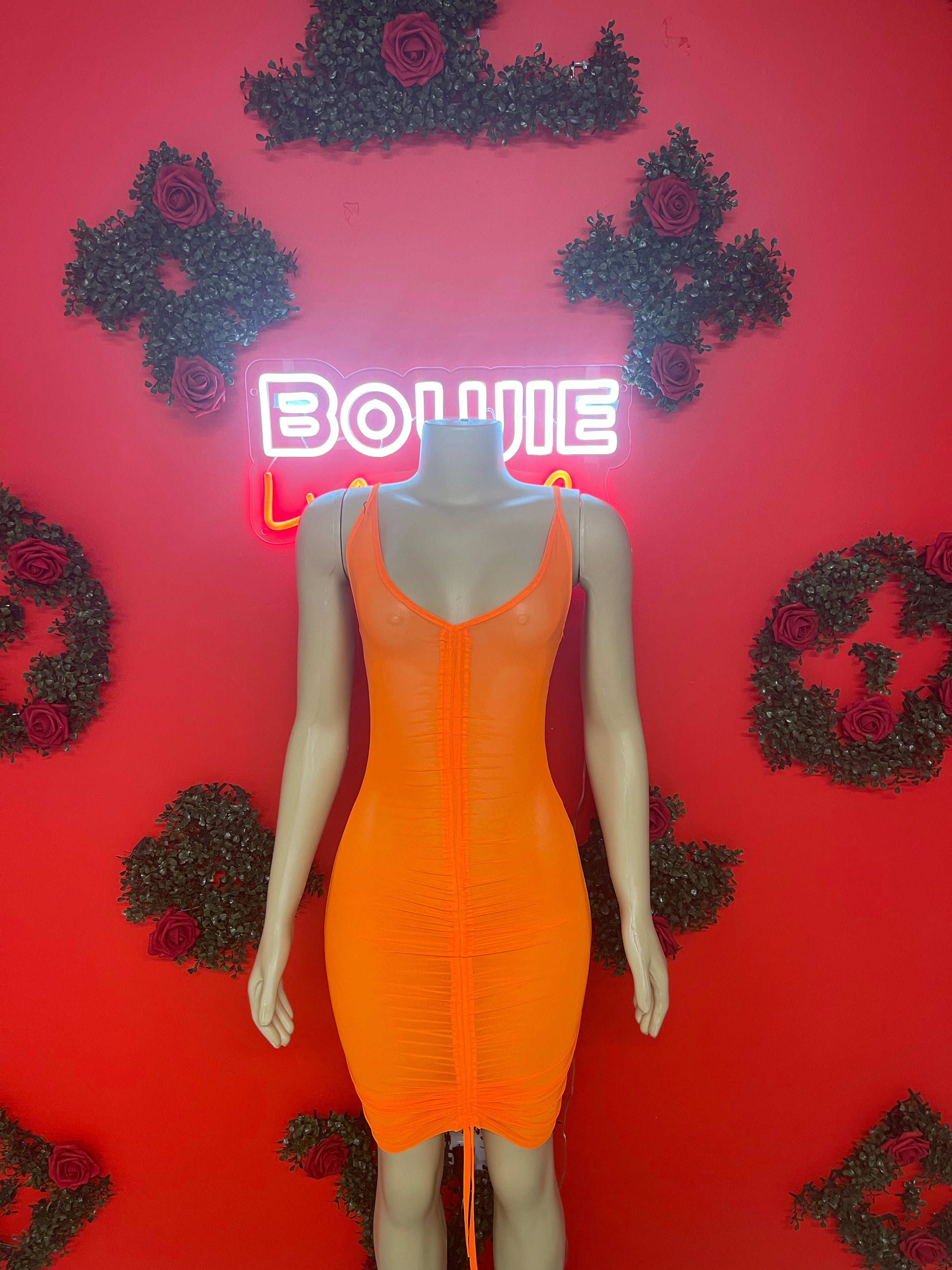 Bombe dress